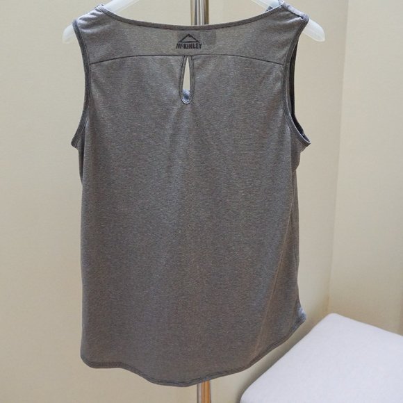 Activewear Cowl Neck Tank Top with Keyhole Back - Picture 2 of 3